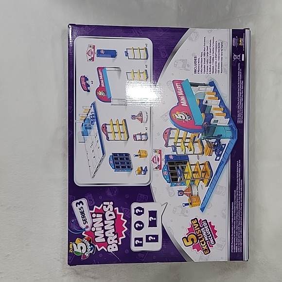 5 Surprise Mini Brands! Mini Mart  26 Pcs Included - Picture 6 of 6